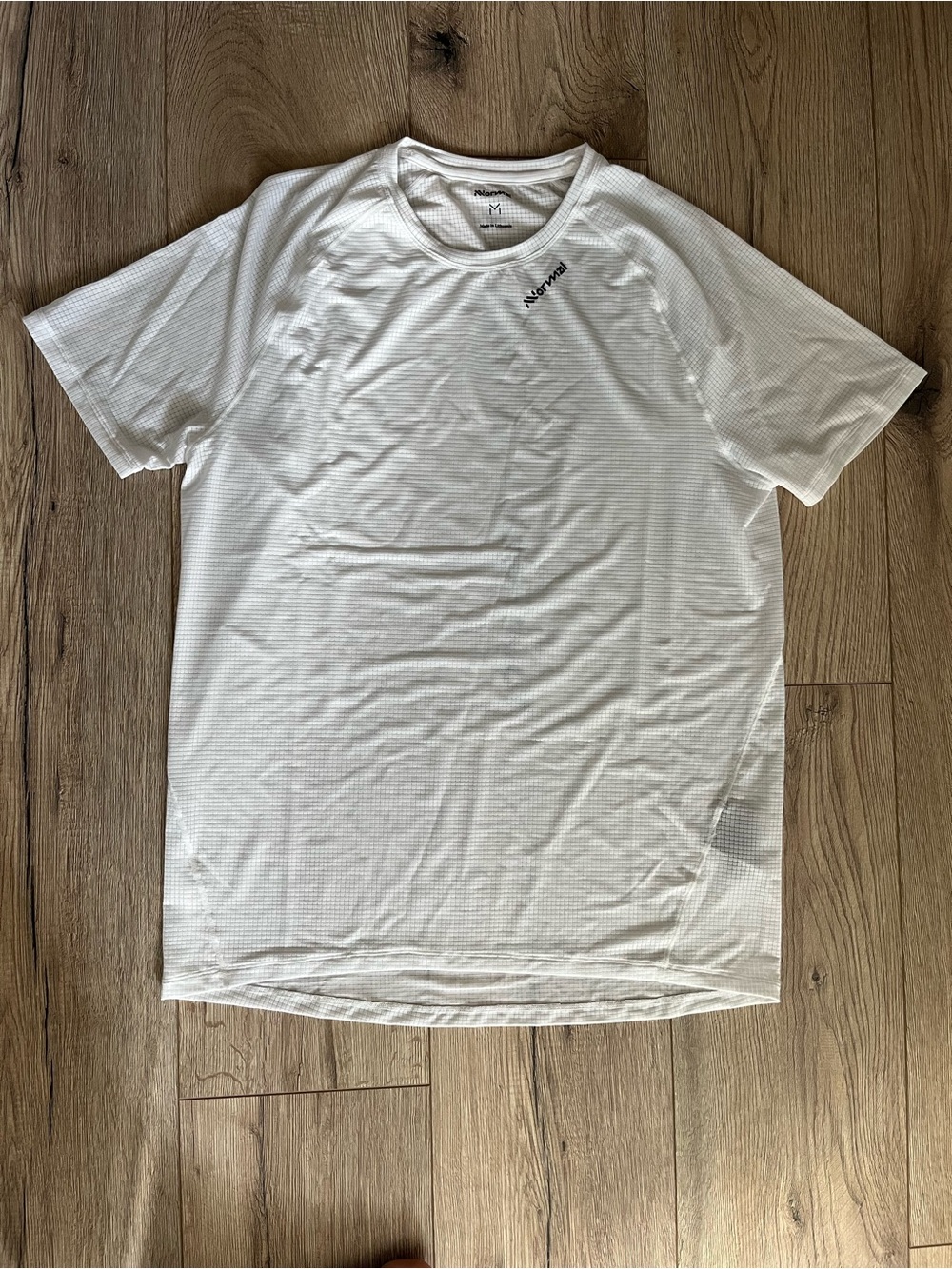 NNORMAL Race Shirt, running shirt, white, men’s medium